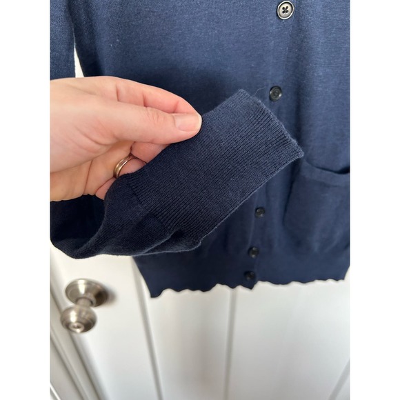 NWT Barneys New York Women's V-Neck Knit Cardigan Sweater Navy Blue‎ Size XS - Picture 5 of 13